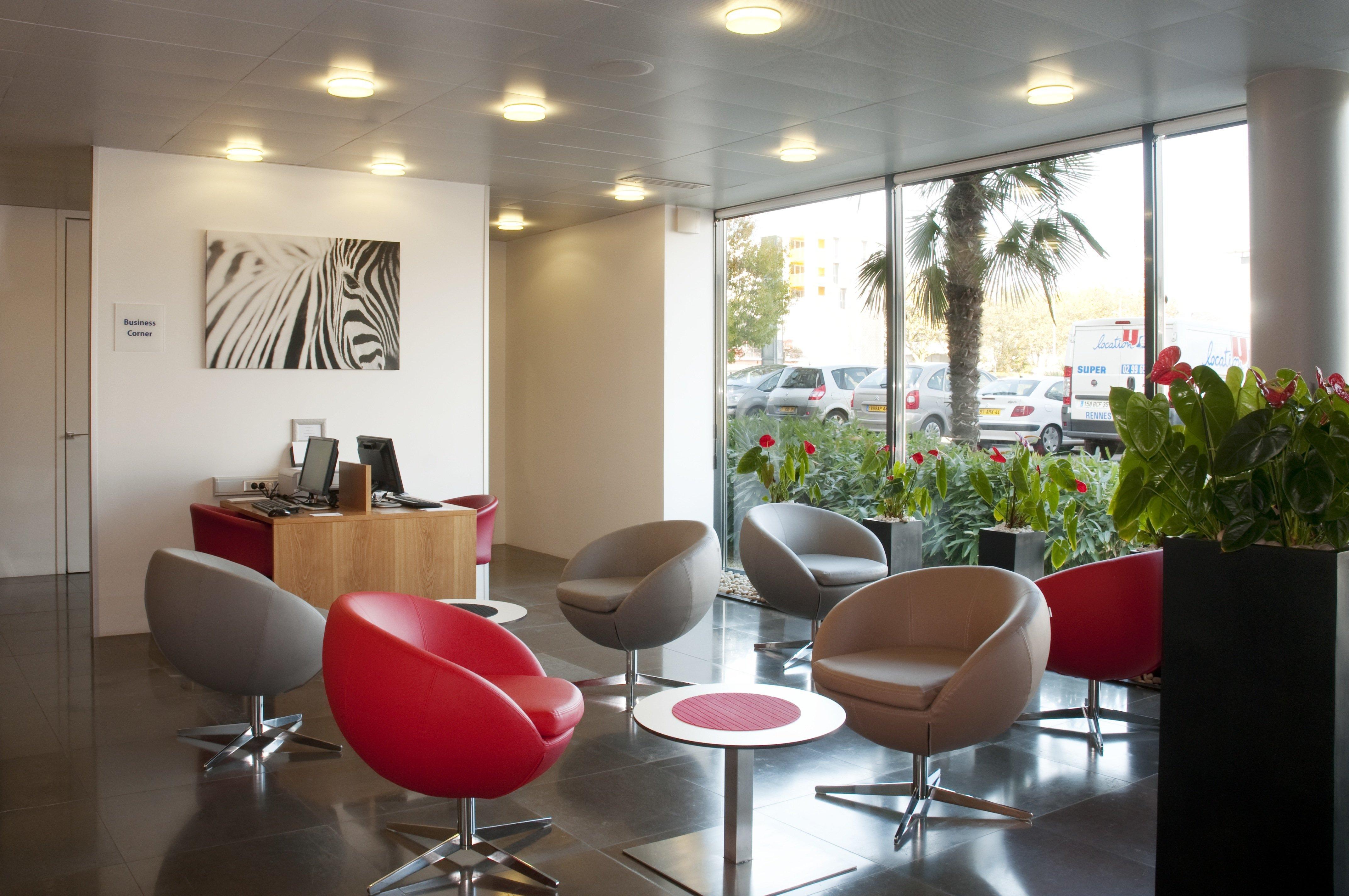 Holiday Inn Express Saint-Nazaire By Ihg Restaurant bilde