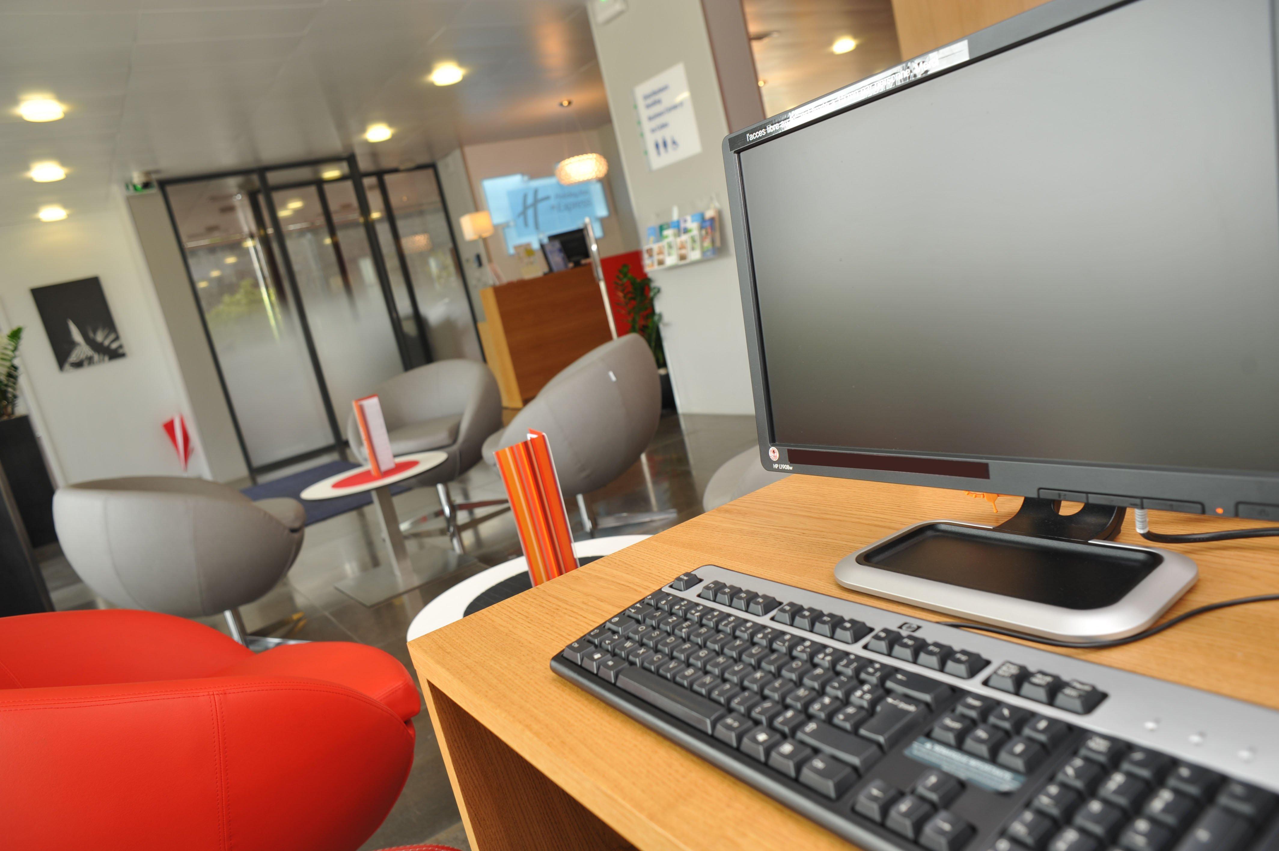 Holiday Inn Express Saint-Nazaire By Ihg Eksteriør bilde